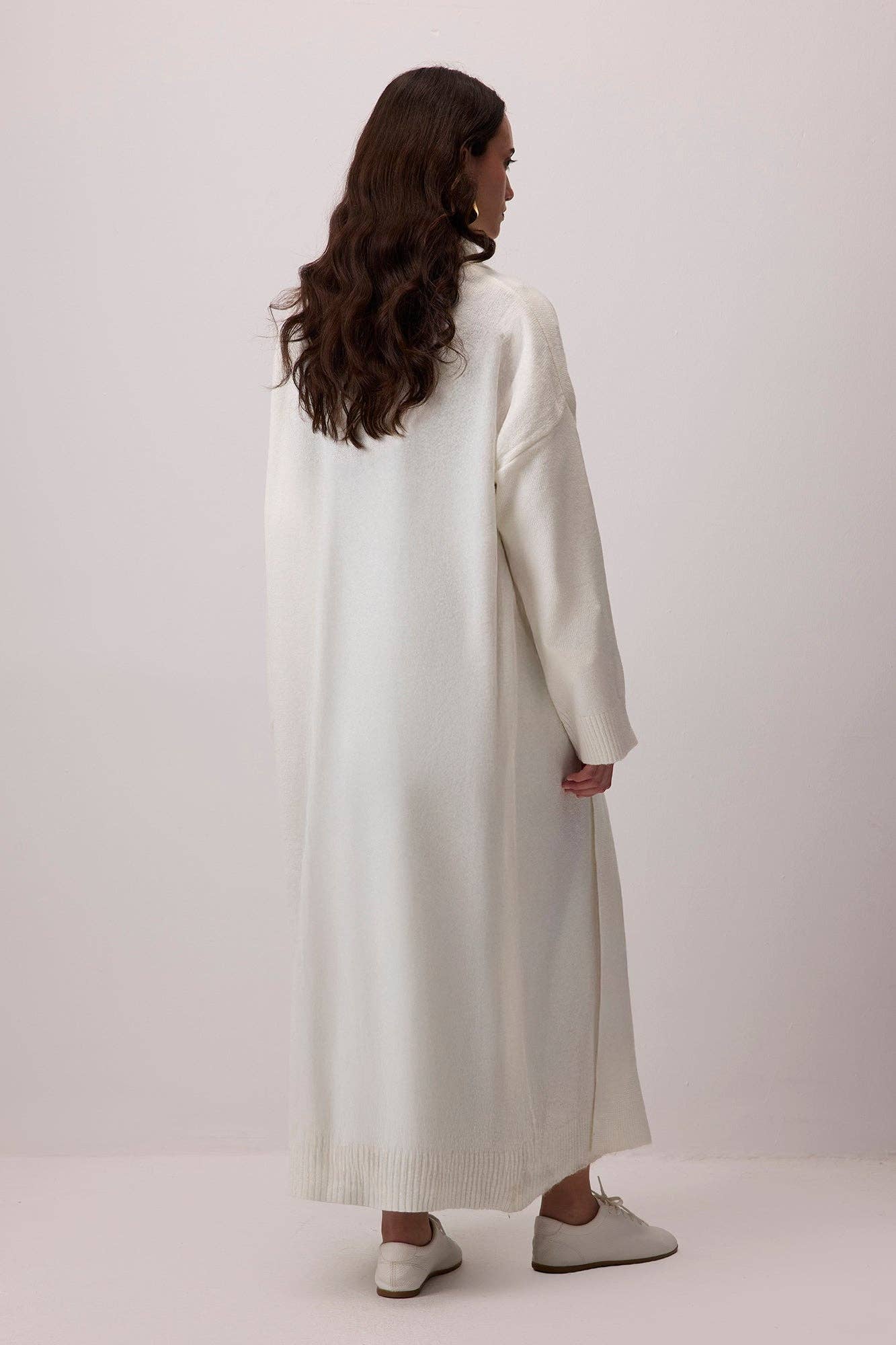 Cardigan lungo in maglia panna