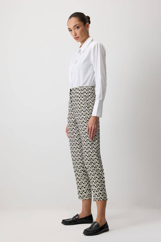 Pantaloni cropped a fantasia geometrica