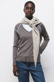 Maglione bicolore a maglia con scollo a V