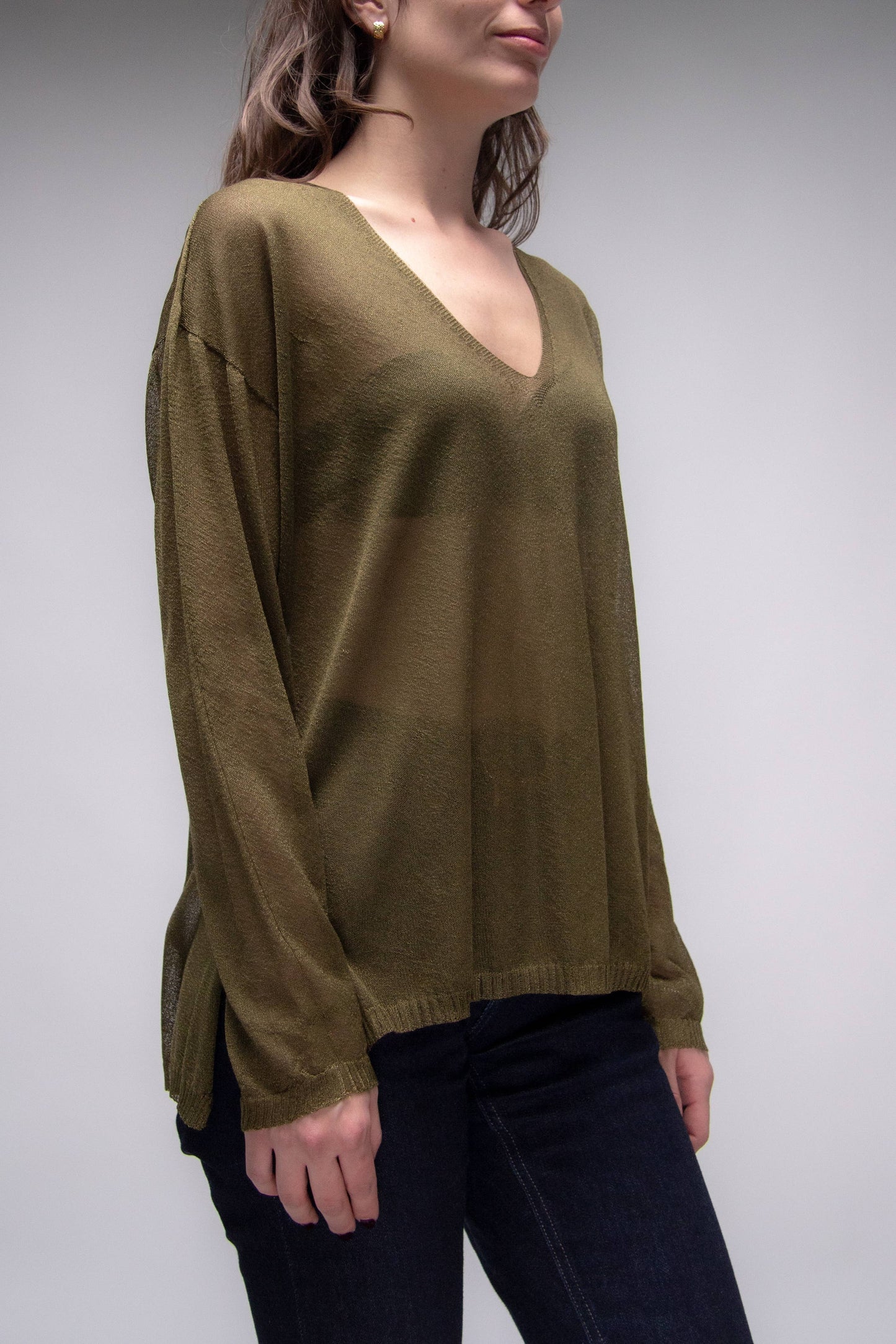 Maxi Maglia Scollo a V con Spacco Laterale in Maglia 3D