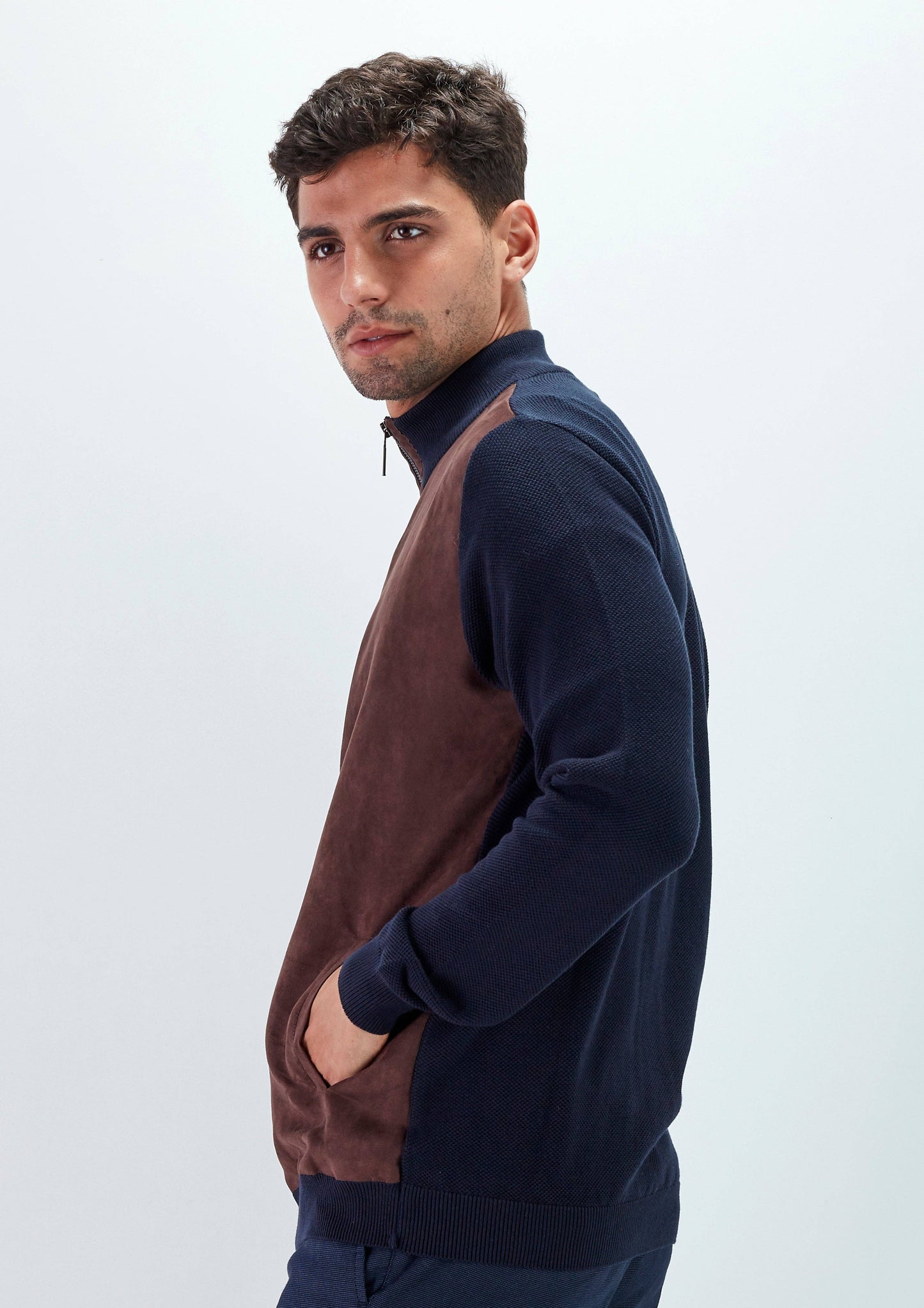 Giacca in maglia con zip e pannello effetto suede