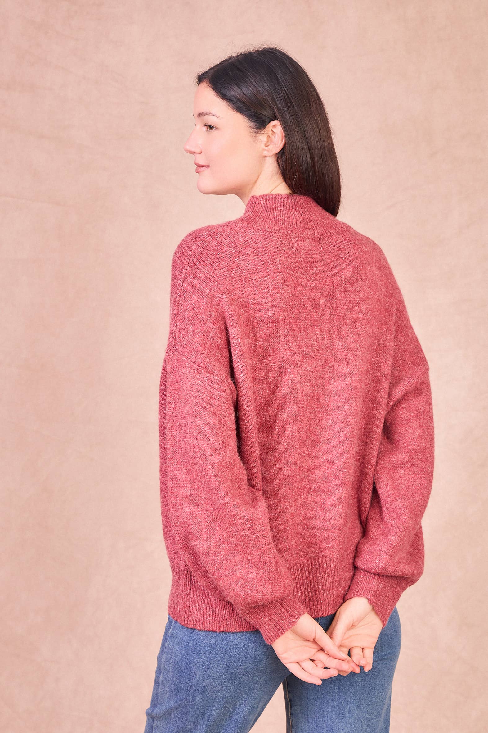 Maglione Manuella morbido con maniche a palloncino e collo alto
