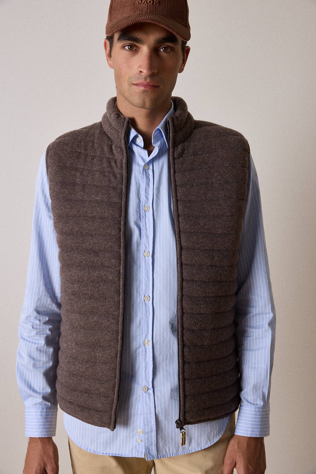 Gilet trapuntato uomo color terra