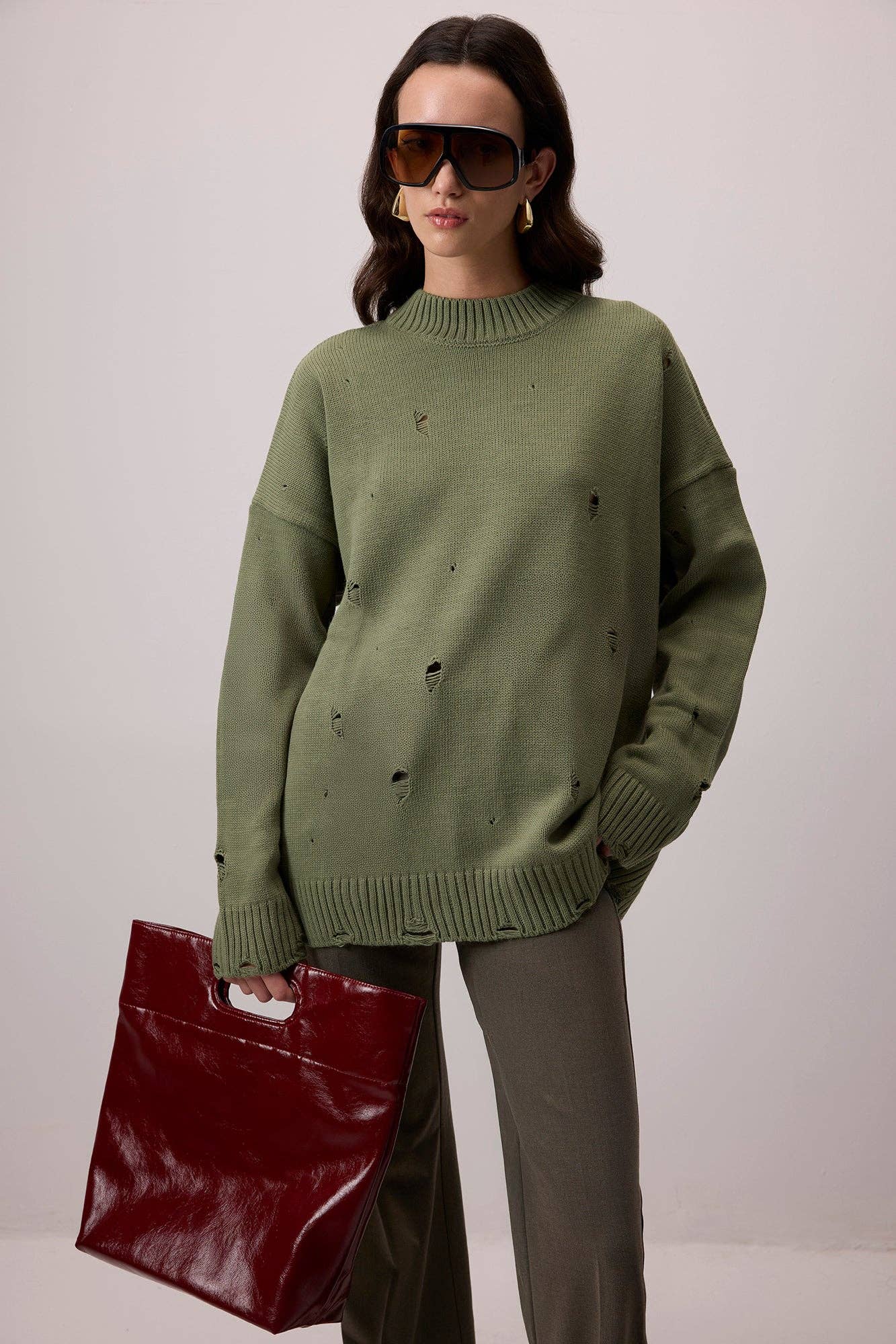 Maglione oversize effetto destroyed