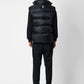 Gilet piumino nero con zip e piuma riciclata