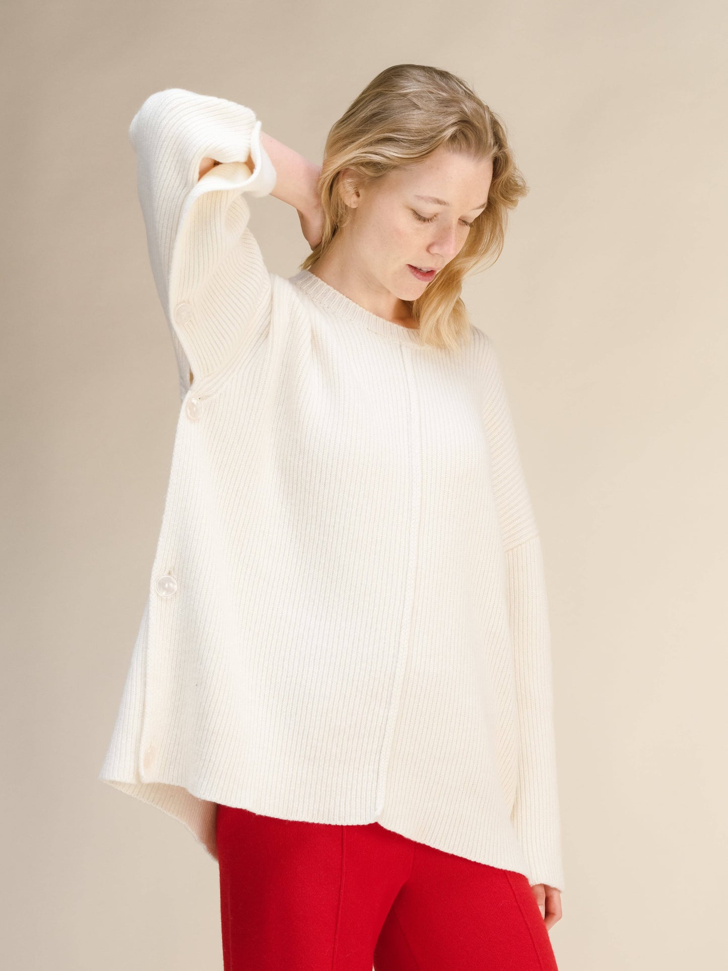Maglione mantella oversize in misto cashmere