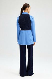 Gilet gessato con bottoni