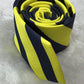 Cravatta a righe giallo e blu