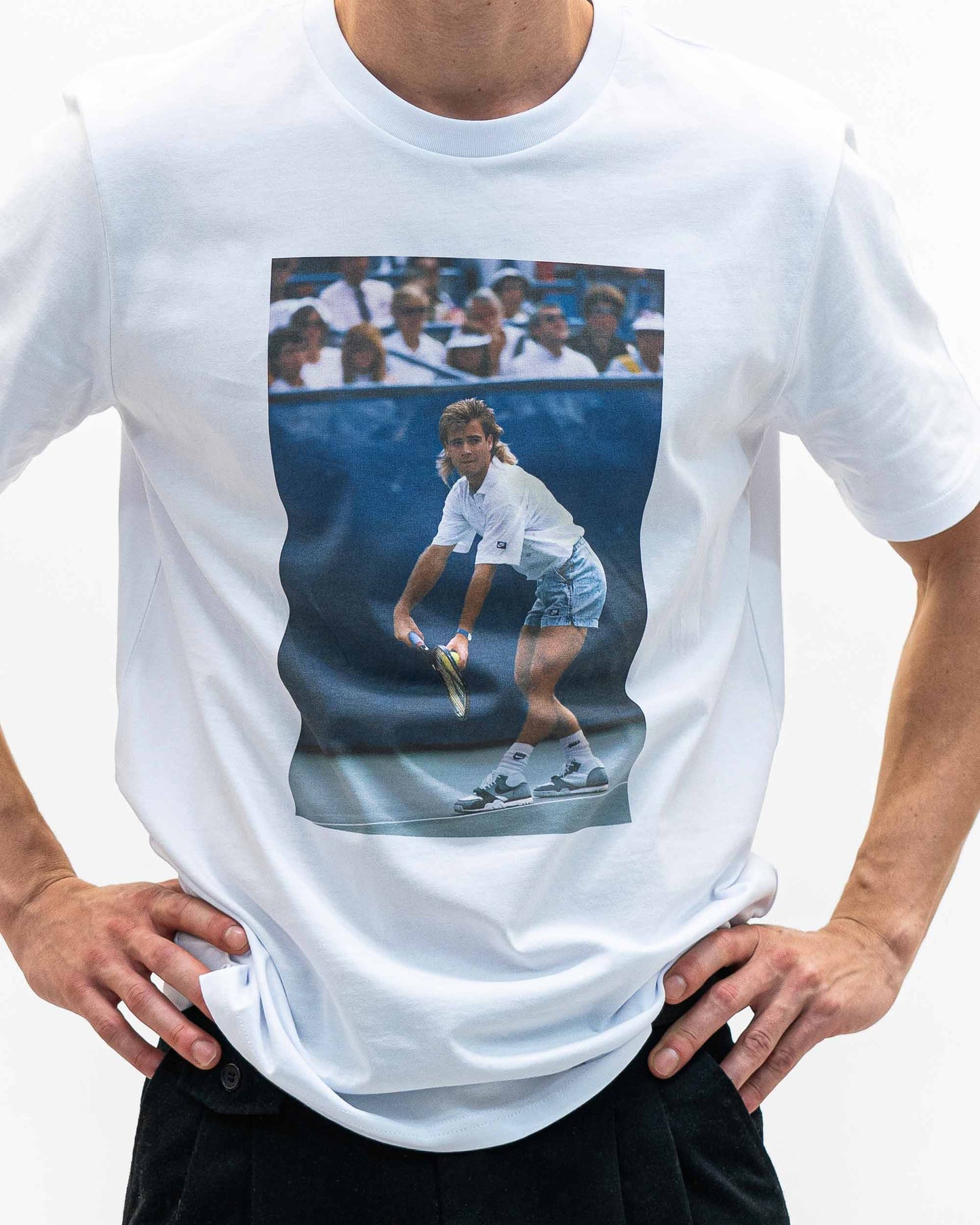 T-shirt Agassi Legend con foto vintage di tennis