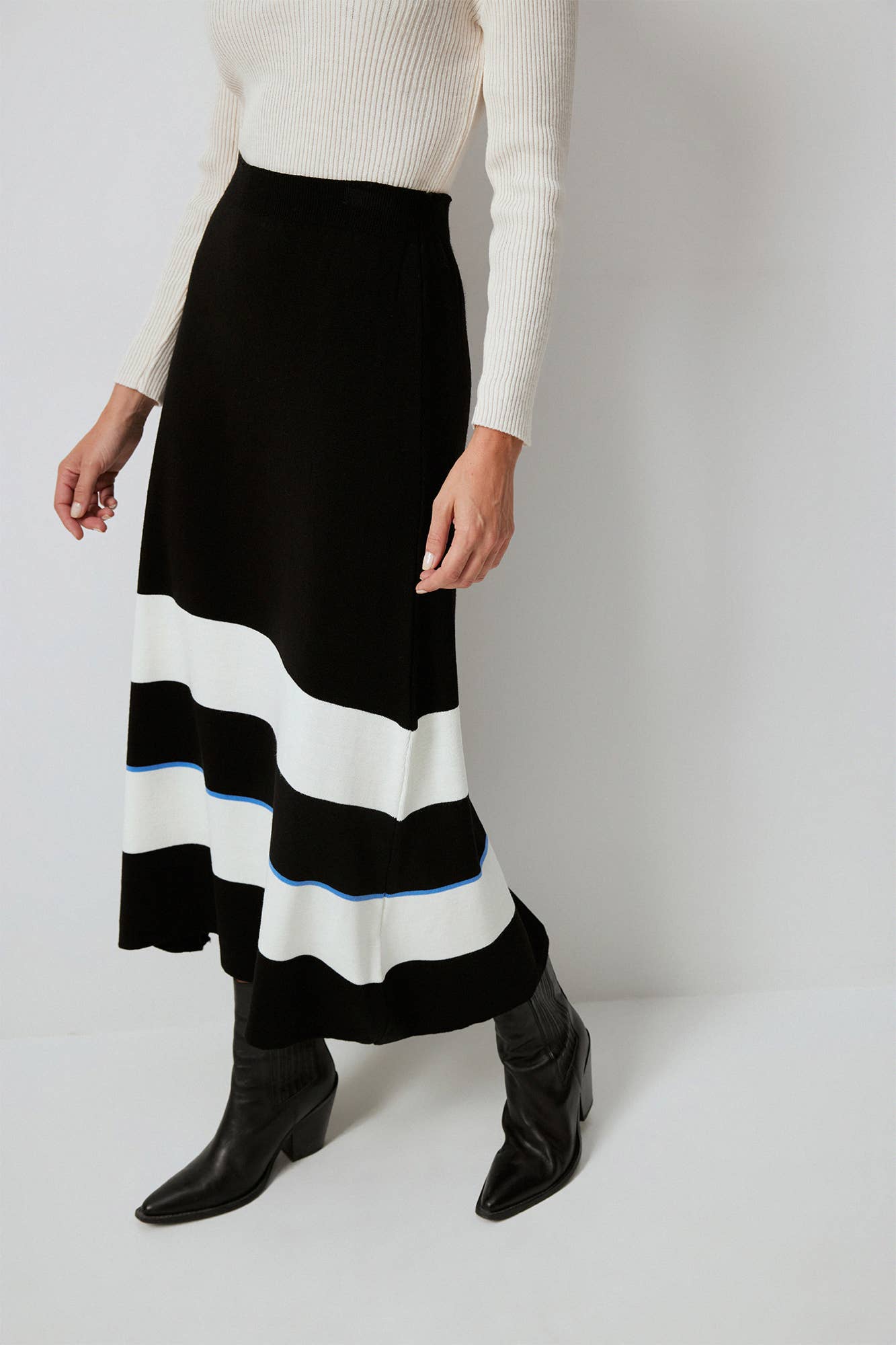 Gonna midi in maglia a righe colorblock con vita elasticizzata