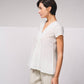 Blusa in cotone con scollo a V e volant