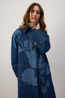 Giacca lunga in denim con stampa floreale