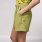 Shorts bermuda a vita alta con bottoni