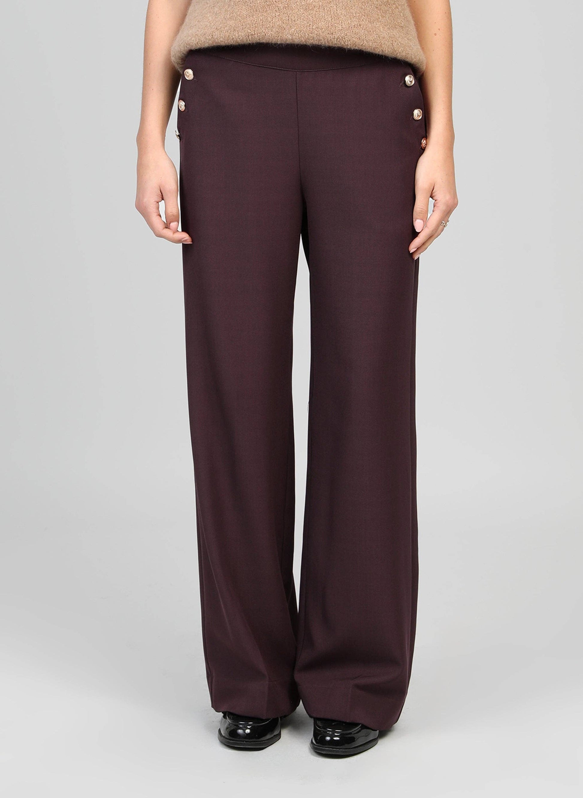 Pantaloni palazzo a vita alta color vino