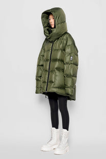 Piumino Iconica verde militare con cappuccio removibile
