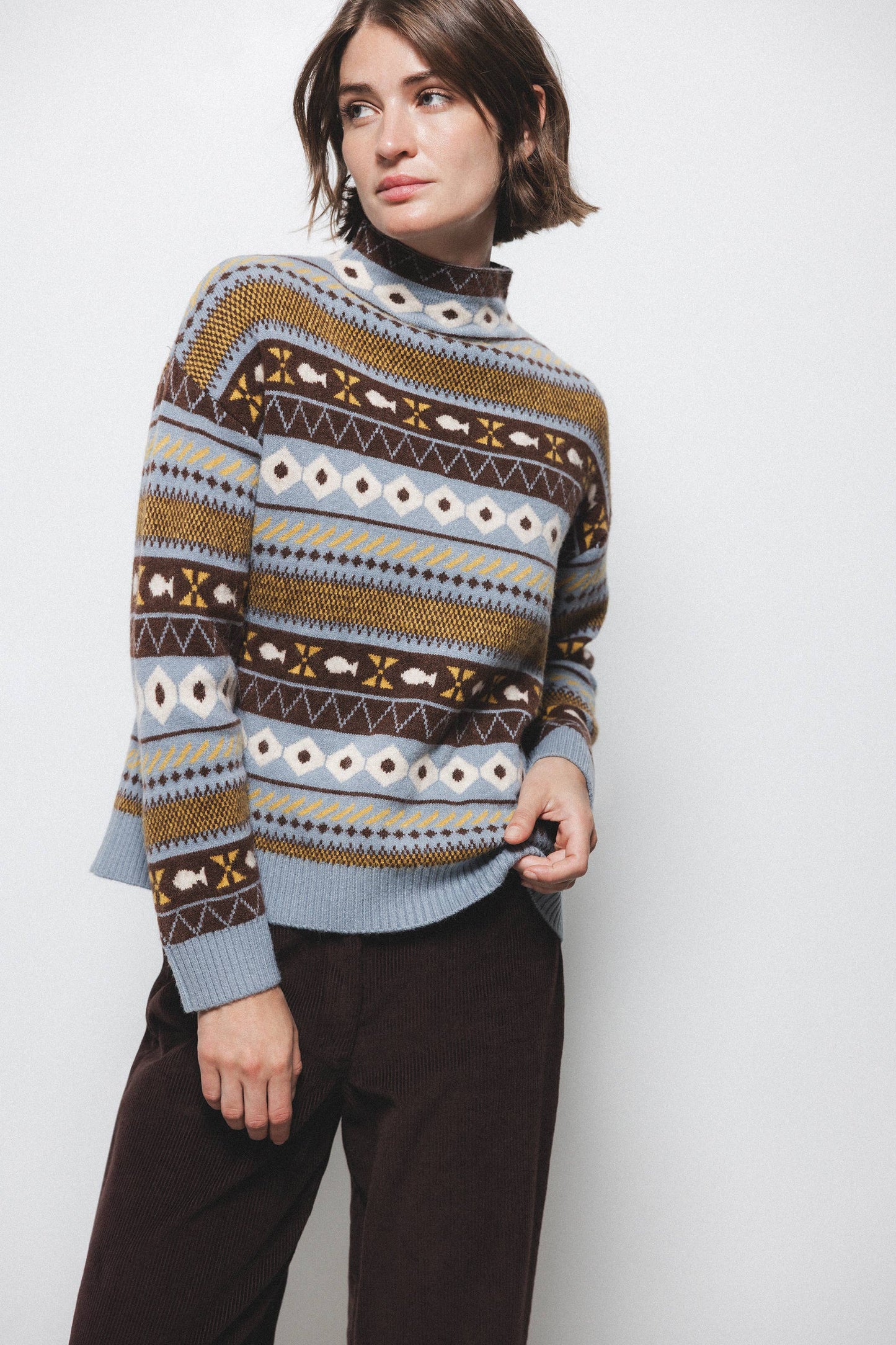 Maglione jacquard a collo alto
