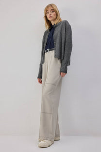 Pantaloni wide-leg con cuciture a contrasto