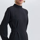 Abito maxi in crêpe nero con cintura e collo alto