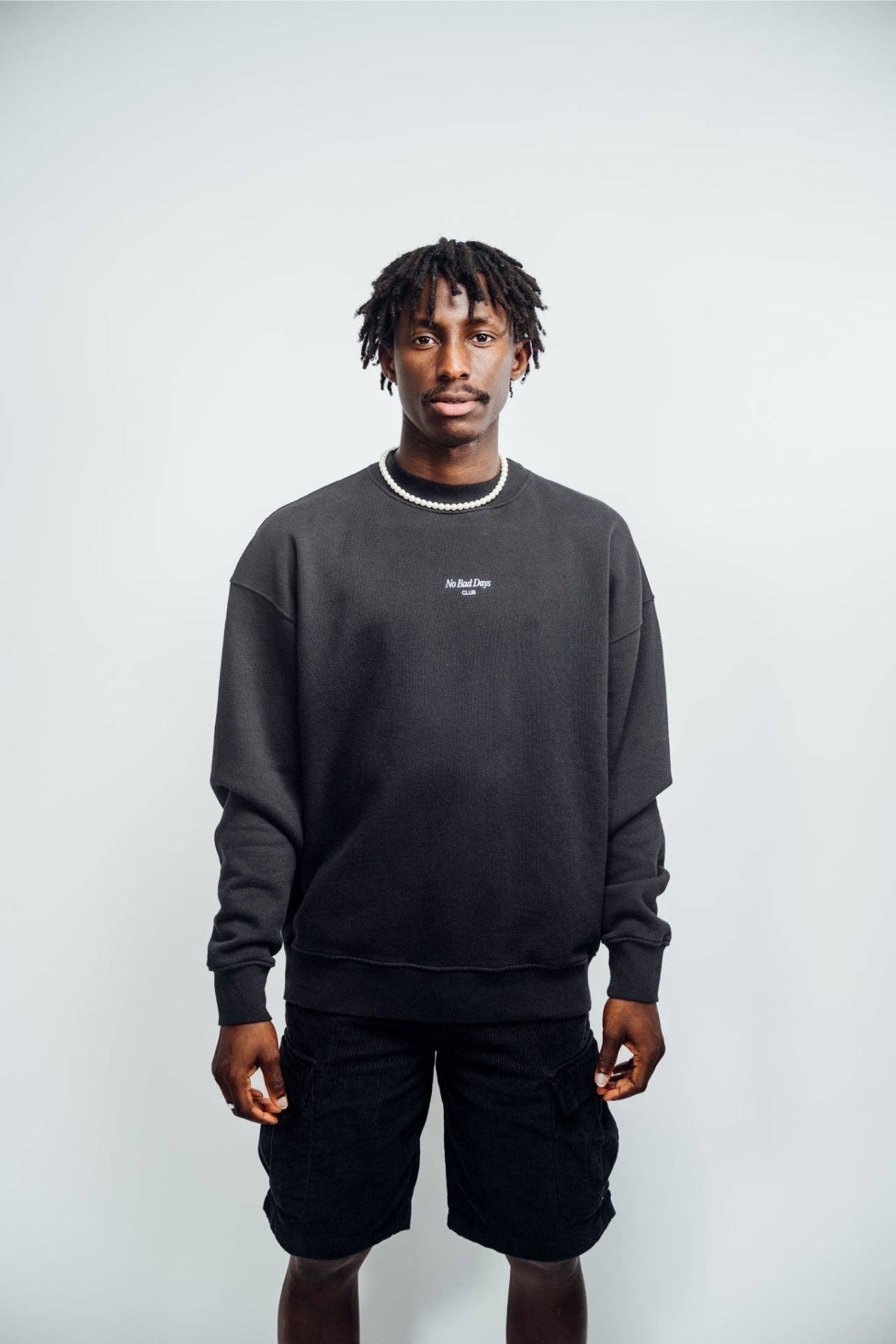 Felpa oversize nera No Bad Days Club
