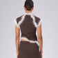 Top asimmetrico con piume marrone