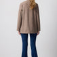 Giacca in feltro con maxi colletto in organza