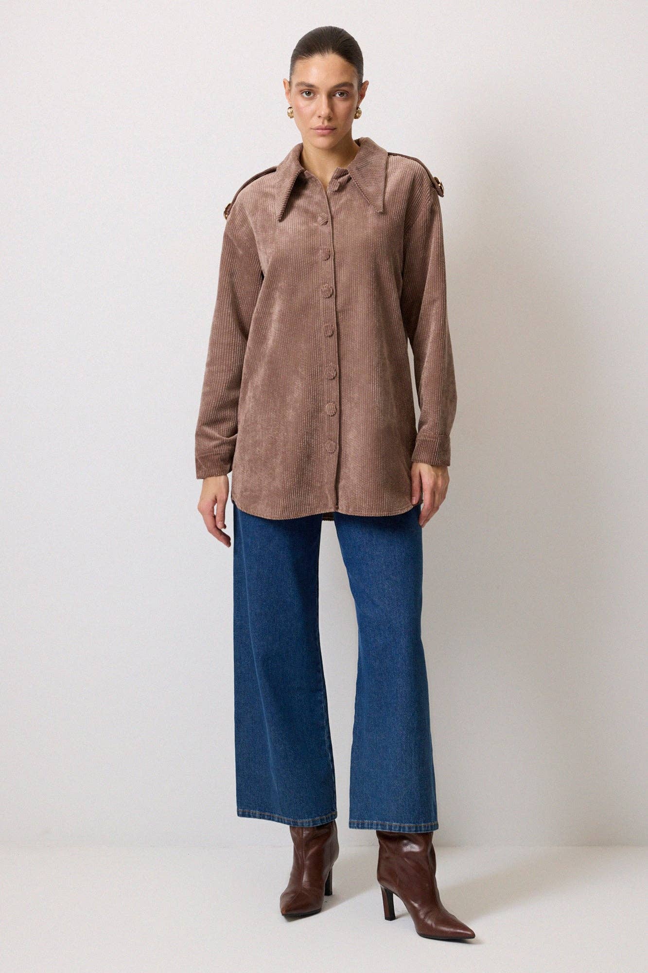 Camicia in velluto a coste con spalline