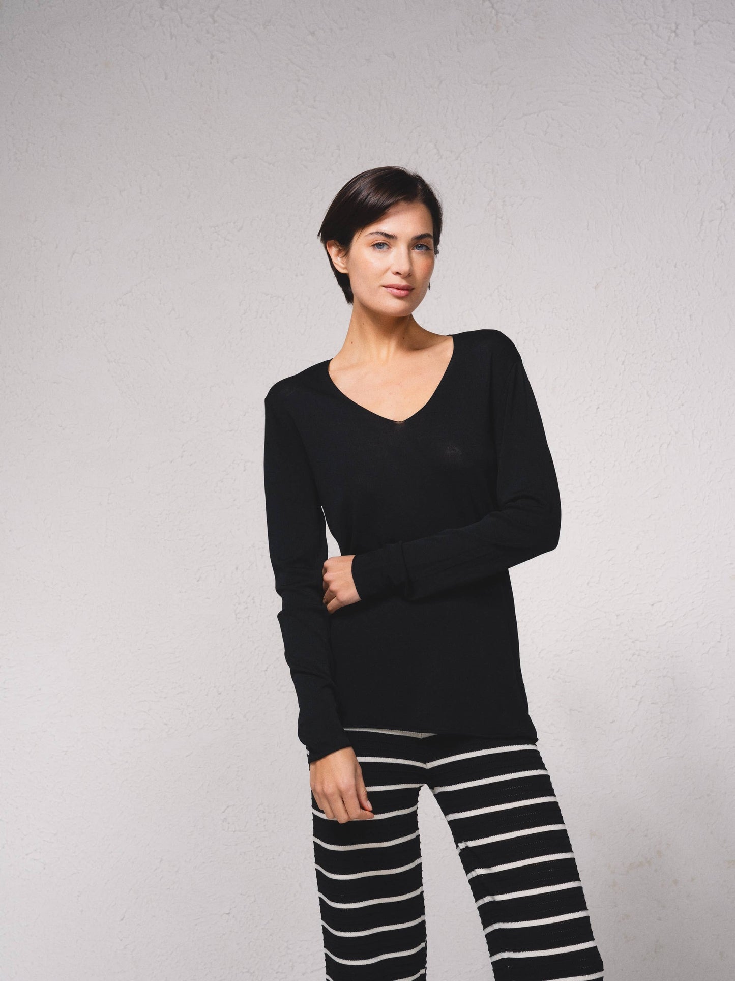Maglione in maglia scollo a V senza cuciture