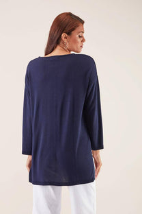 Top in viscosa con scollo a V