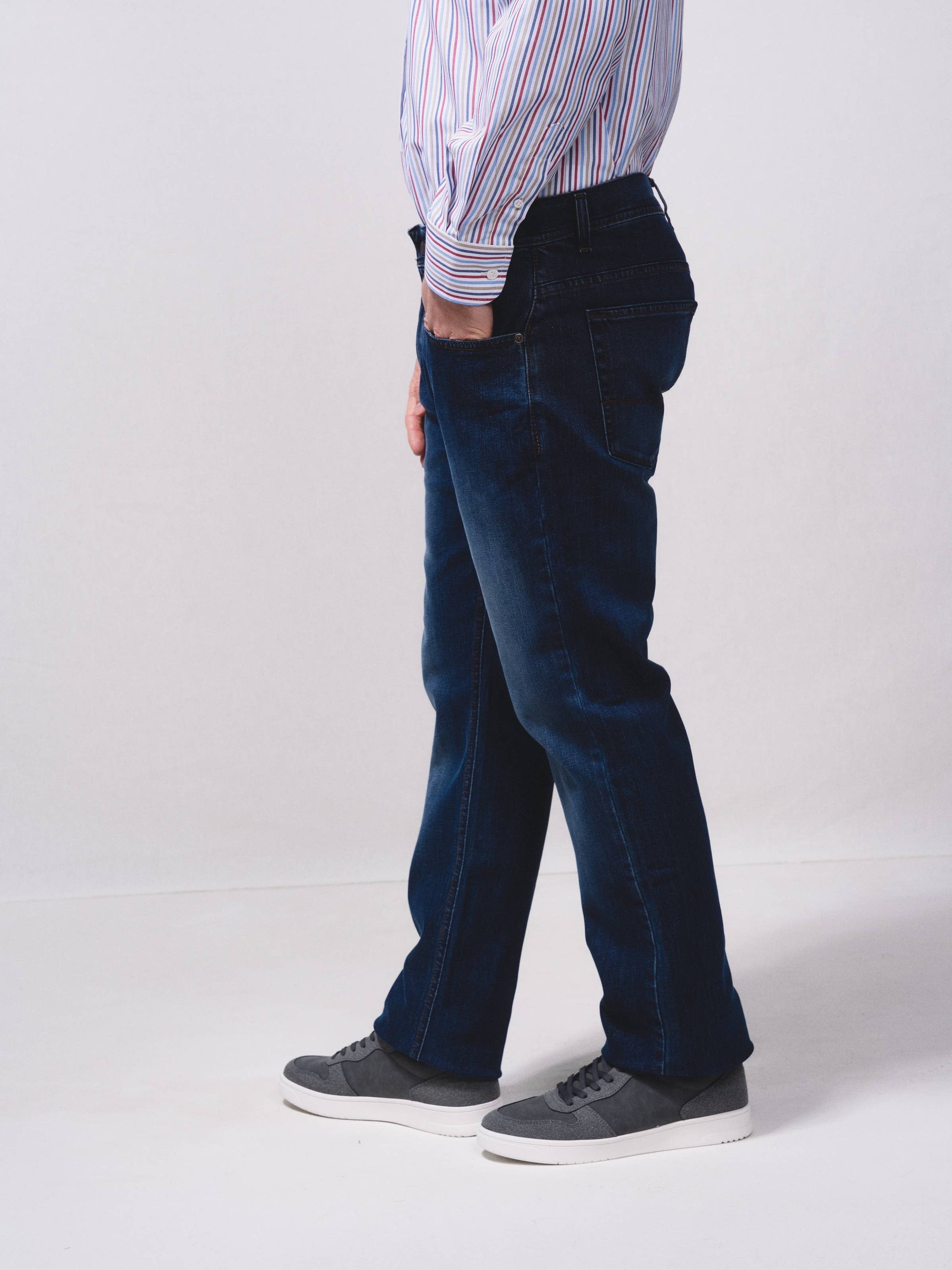 Jeans regular fit in denim cinque tasche