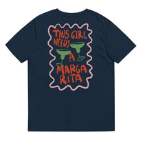 T-shirt unisex in cotone biologico con stampa “This Girl Needs a Margarita”