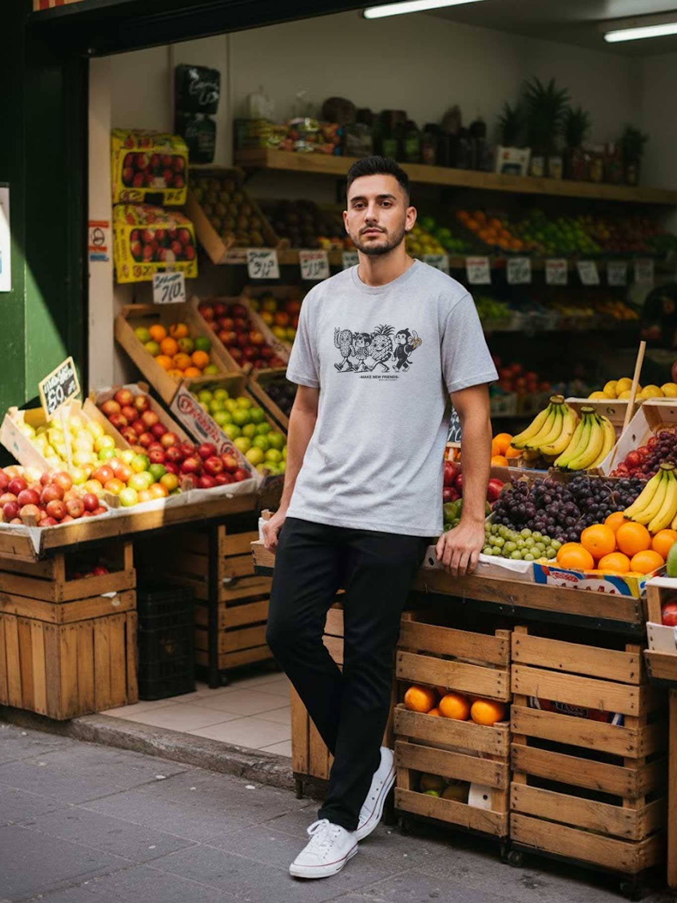 T-shirt unisex Fruits con stampa “Make New Friends” grigio melange