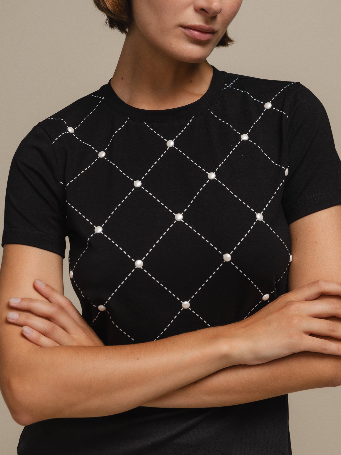 T-shirt Donna in Cotone Elasticizzato con Motivo a Rombi e Perle