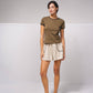 T-shirt bicolor con bordi a contrasto