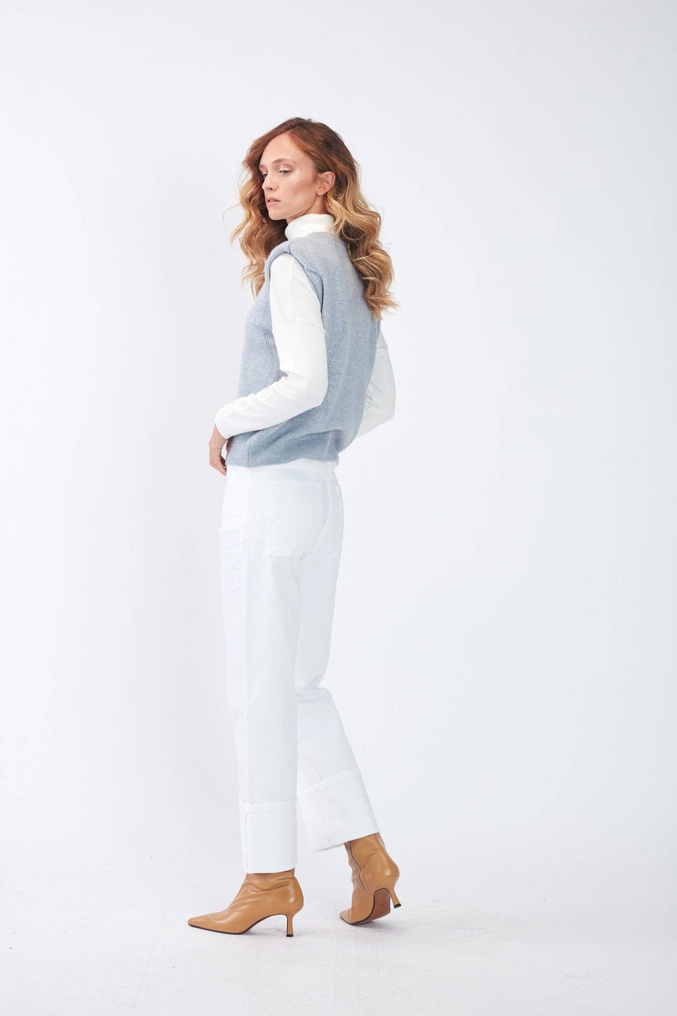 Gilet in maglia con spalle strutturate