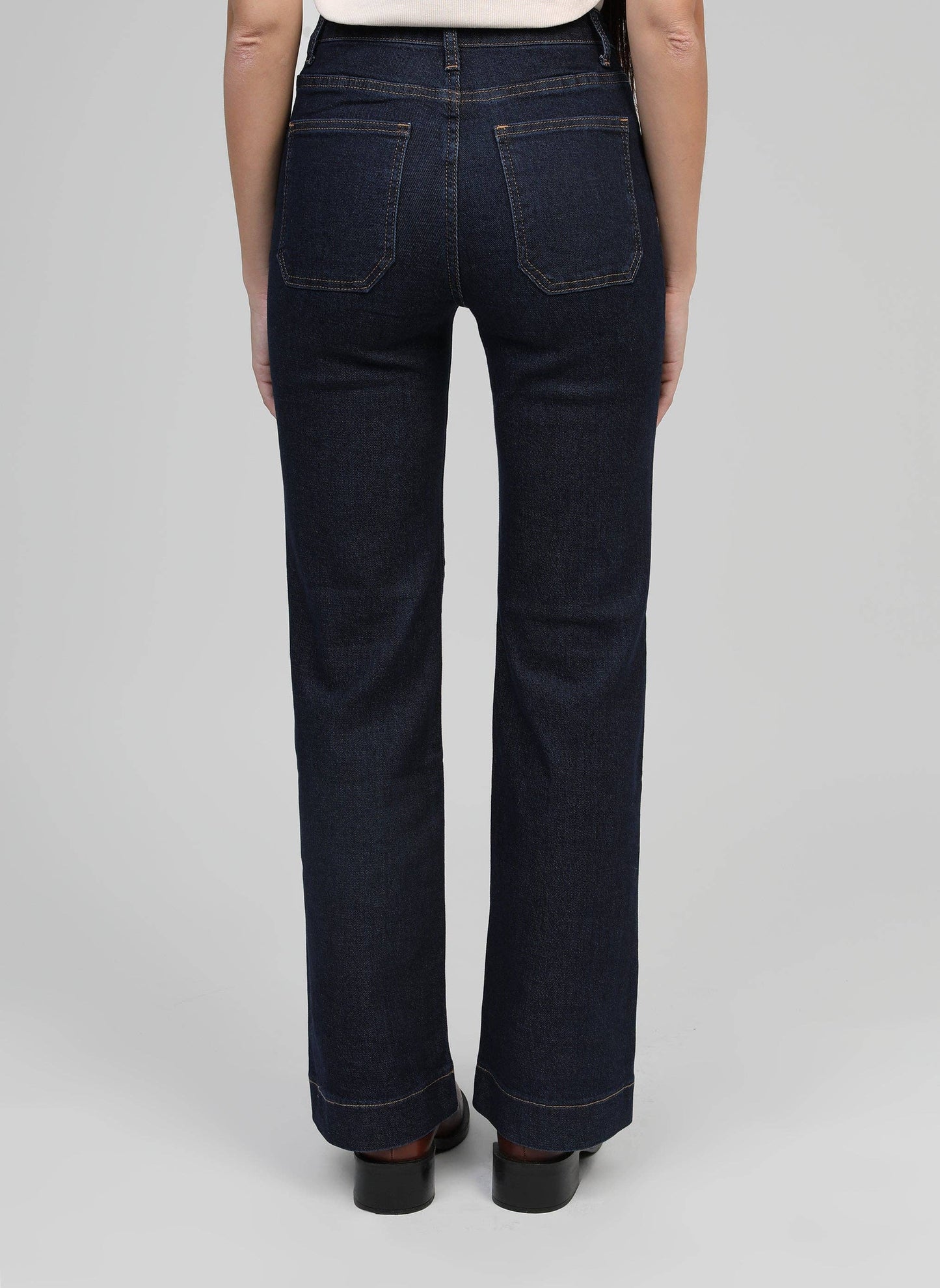 Jeans Paris in denim grezzo a gamba dritta
