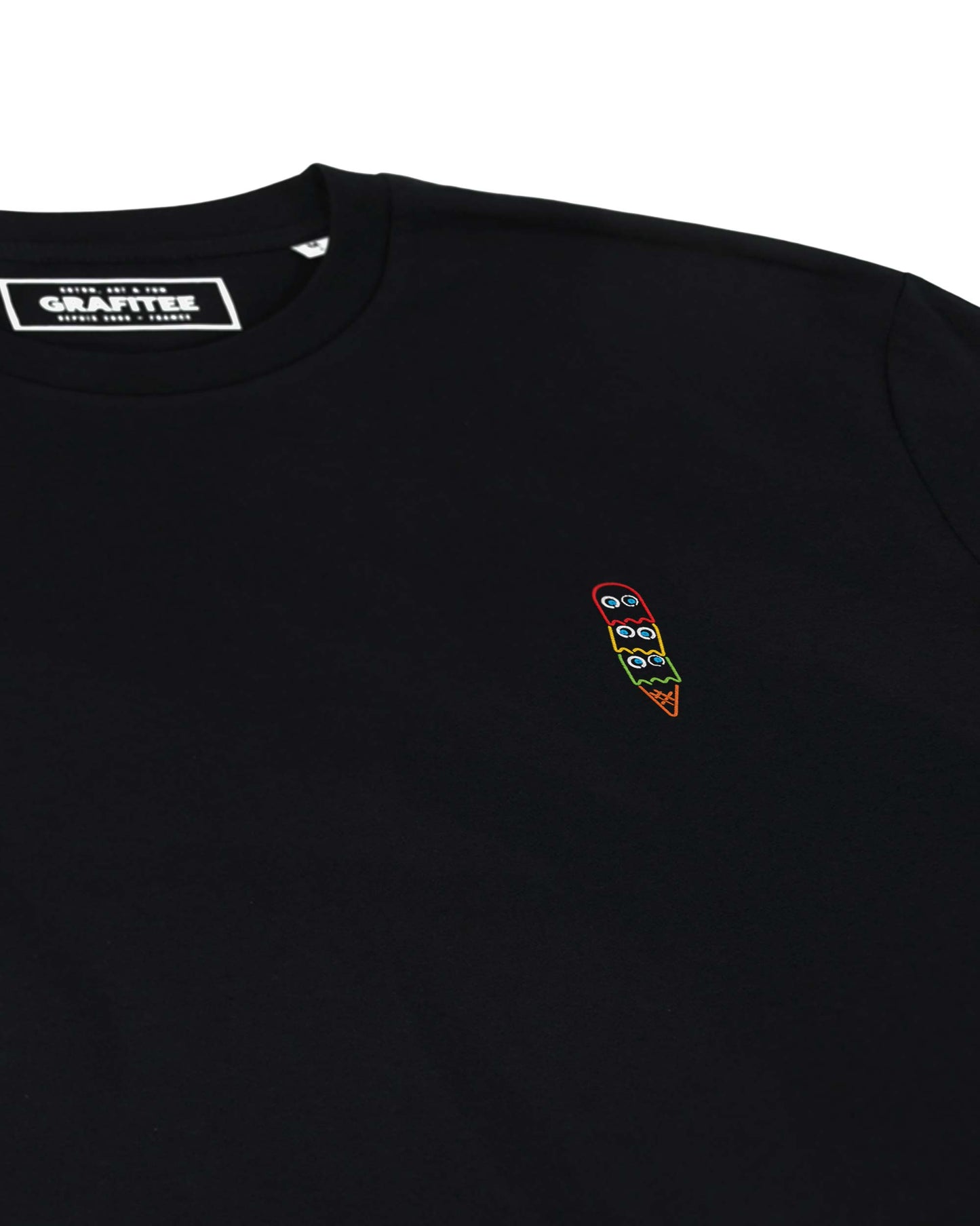 T-shirt nera in cotone biologico con ricamo