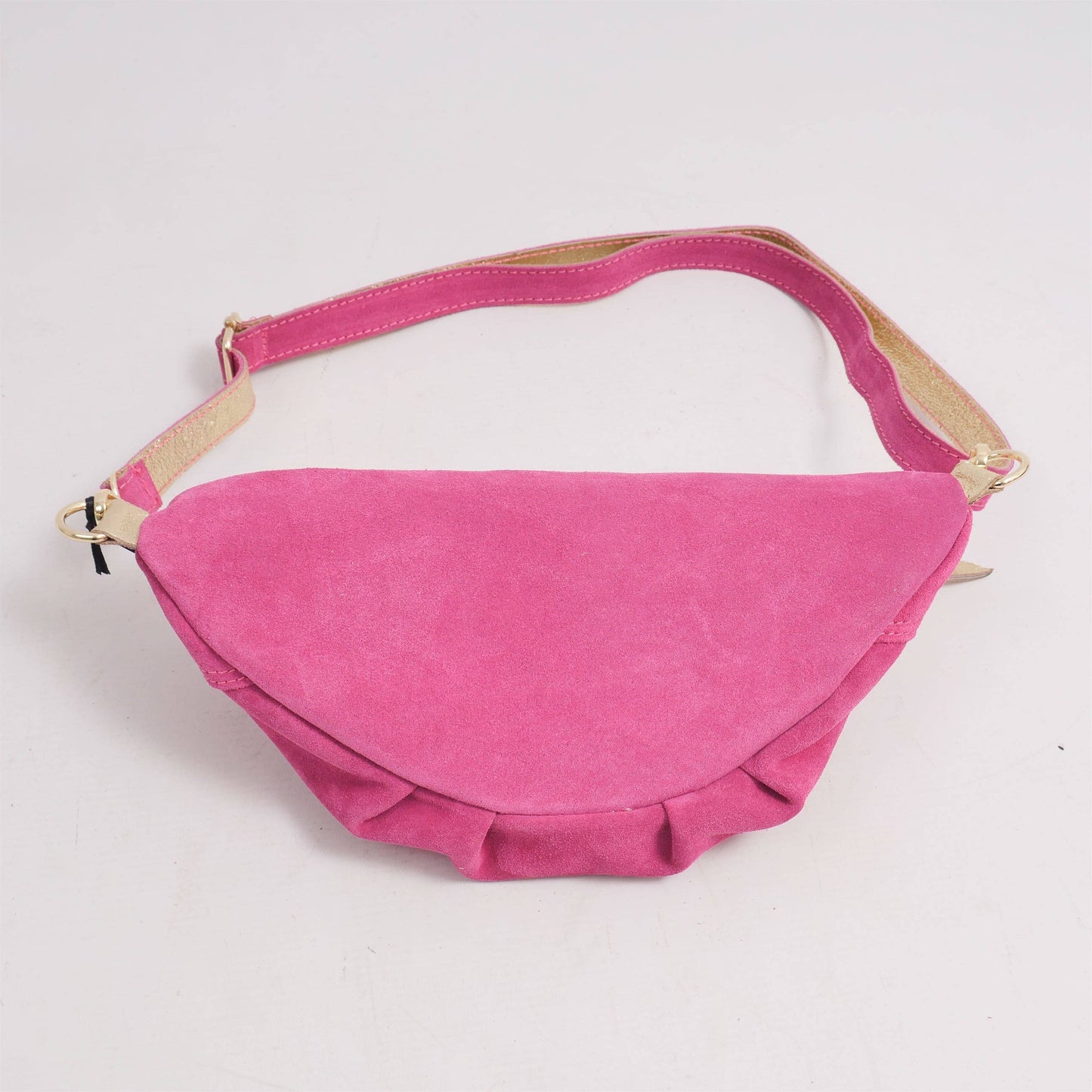 Marsupio in suede con dettagli in pelle dorata