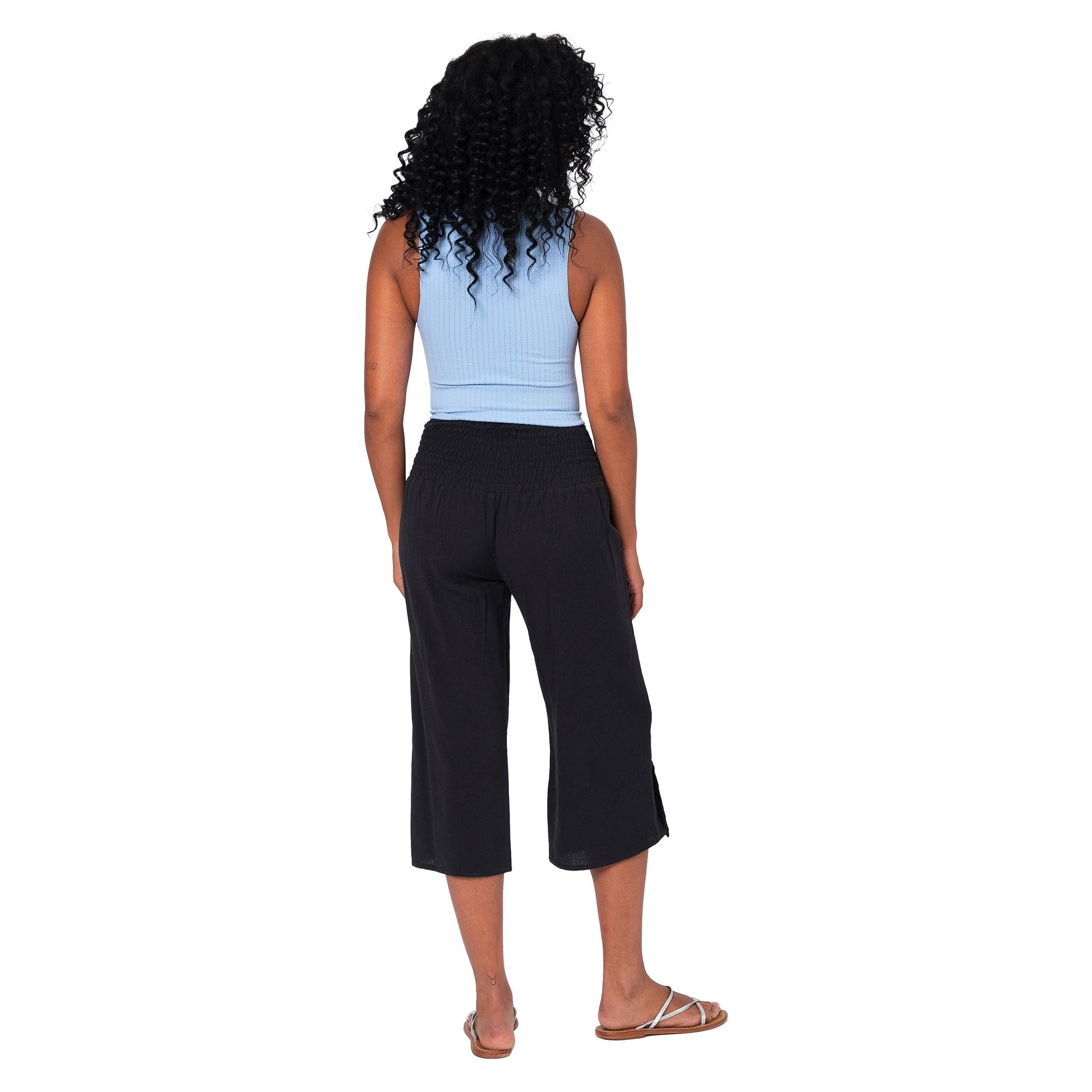 Pantaloni culotte estivi cropped in cotone e lino neri