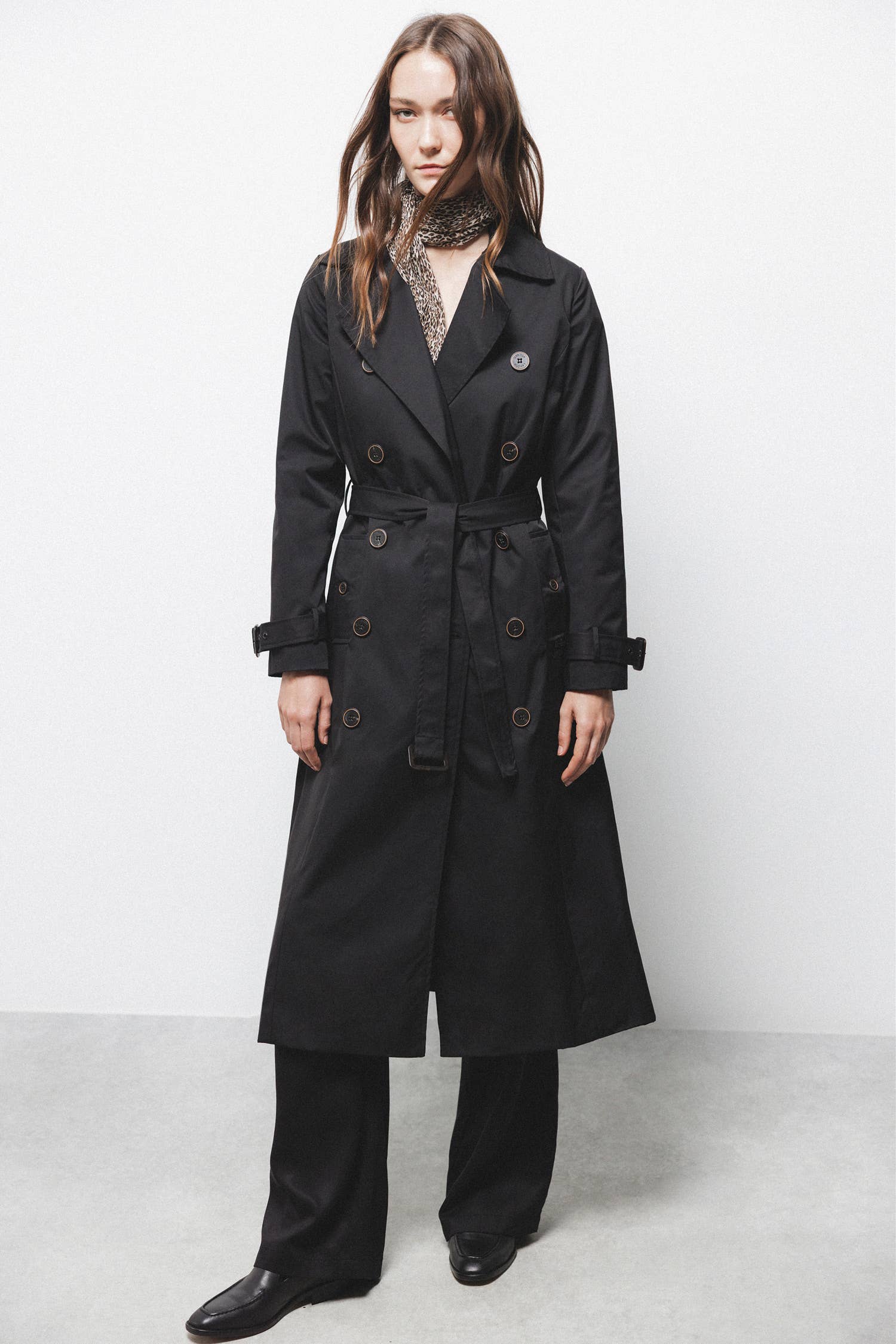 Trench classico doppiopetto con cintura