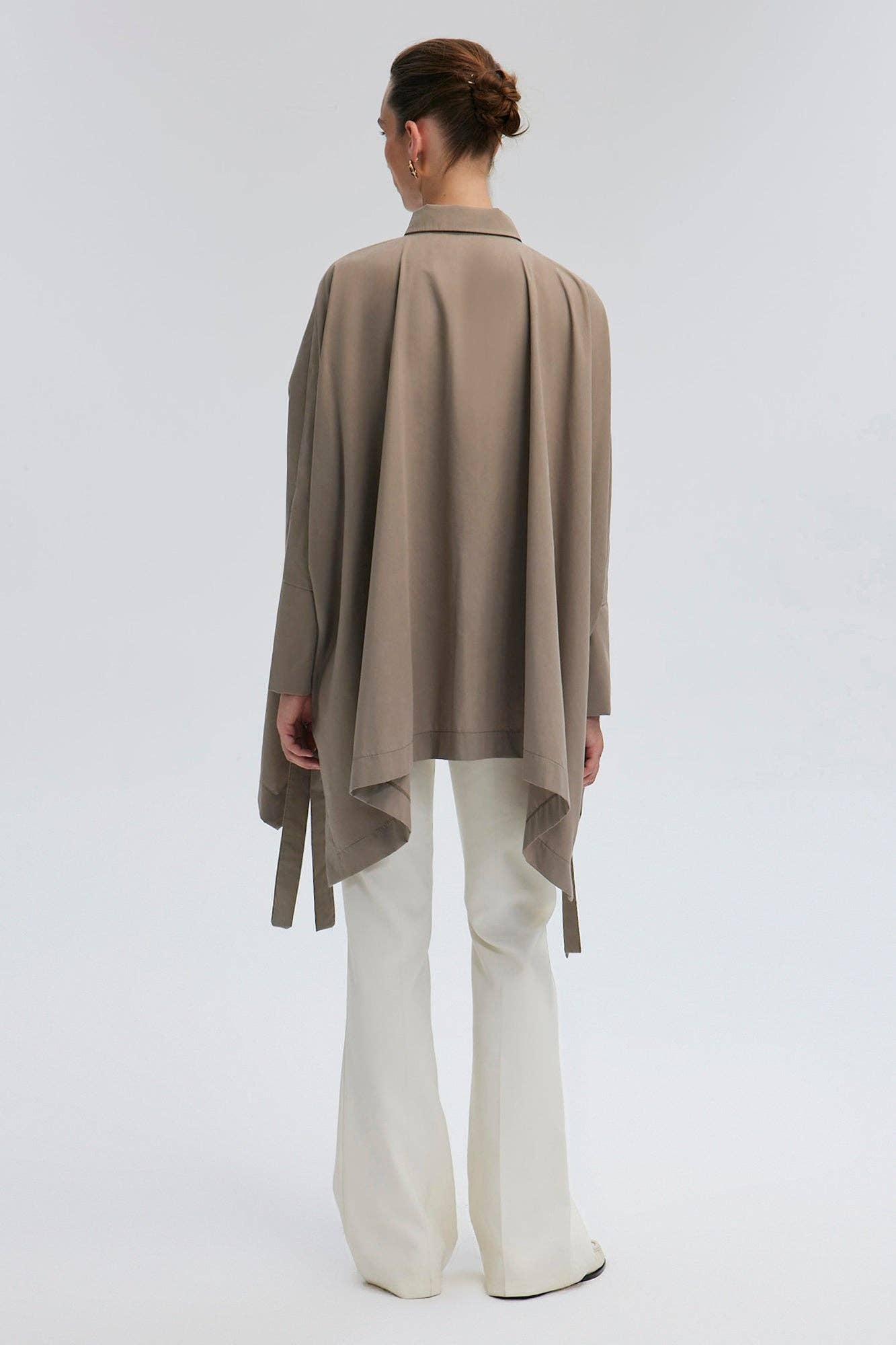 Camicia oversize con nastro laterale
