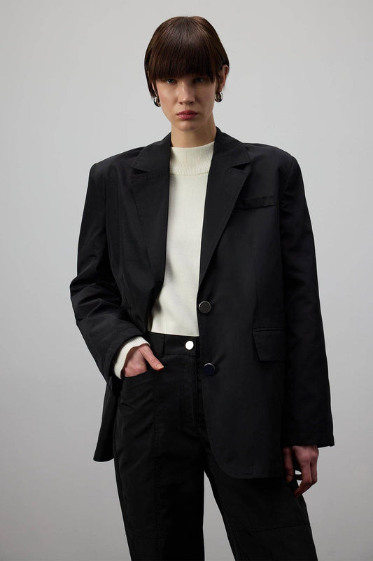 Blazer oversize in tessuto paracadute nero