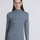 Top a maniche lunghe con collo alto