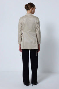 Camicia in raso con lacci laterali