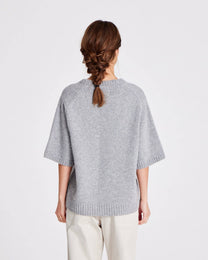 Maglione in lana d’agnello biologica a maniche corte grigio mélange
