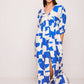 Abito lungo oversize con stampa astratta blu