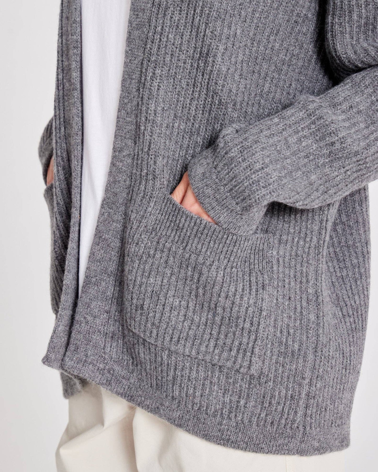 Cardigan Mette in lana d’agnello GOTS grigio melangé