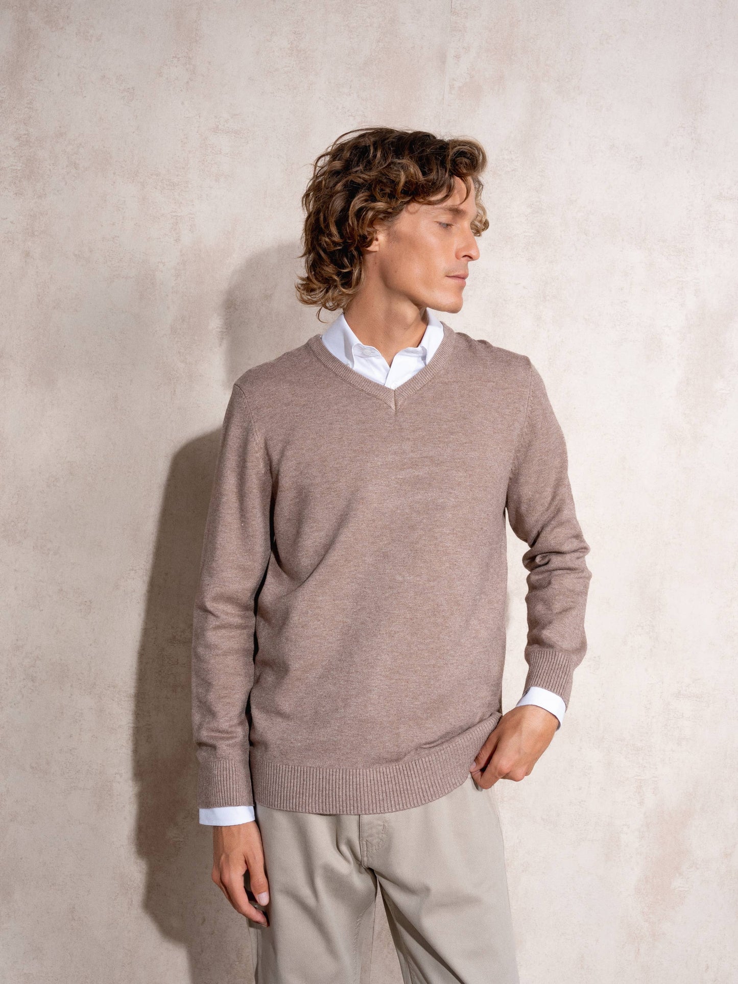 Maglione uomo scollo a V in viscosa mix