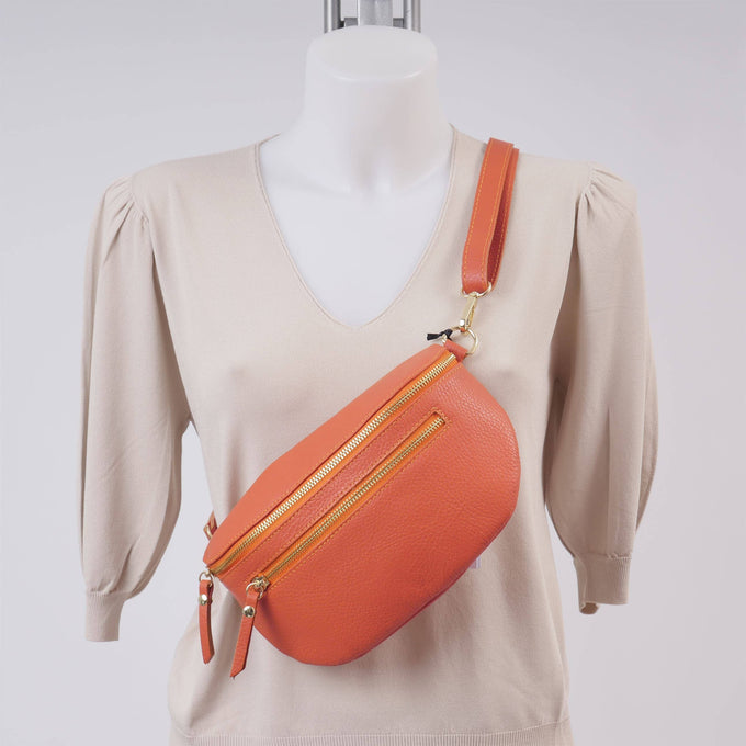 Marsupio in pelle con doppia zip