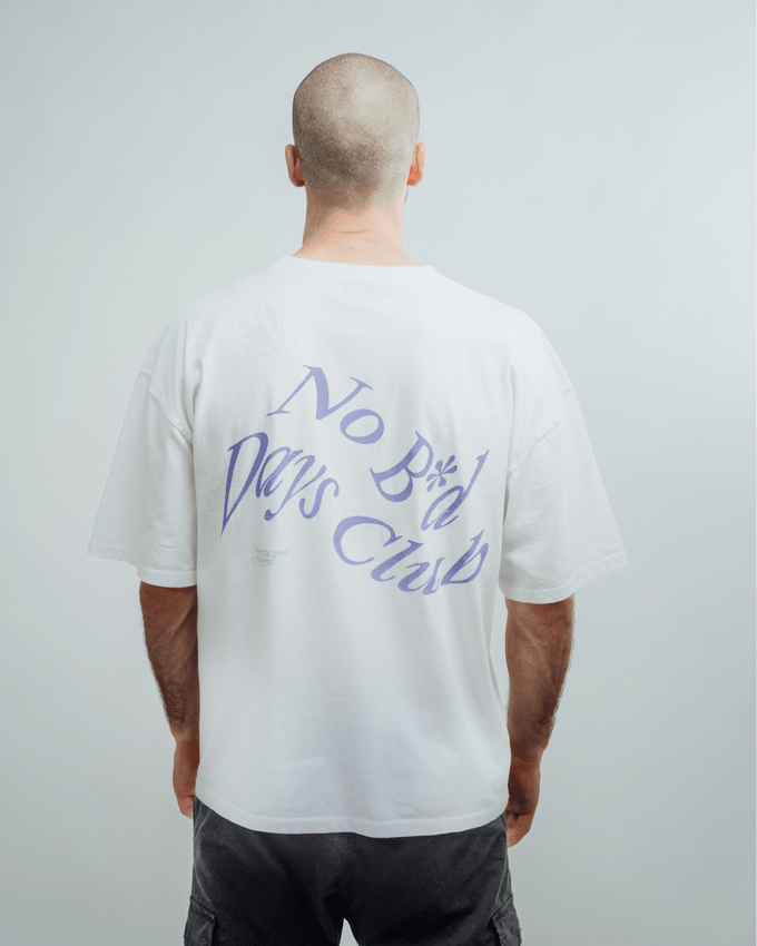 T-shirt bianca oversize con stampa acid sul retro e collo alto