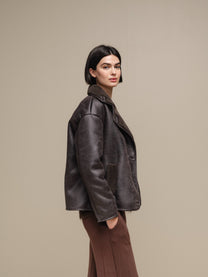 Cappotto corto effetto shearling marrone da donna